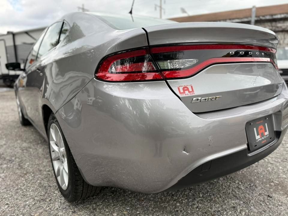 2015 Dodge Dart SXT photo 7 of 9